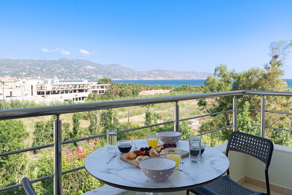 Amoudara Apartment on the Sea