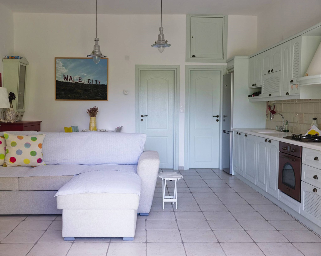 Vintage Apartment on Agia Pelagia Beach