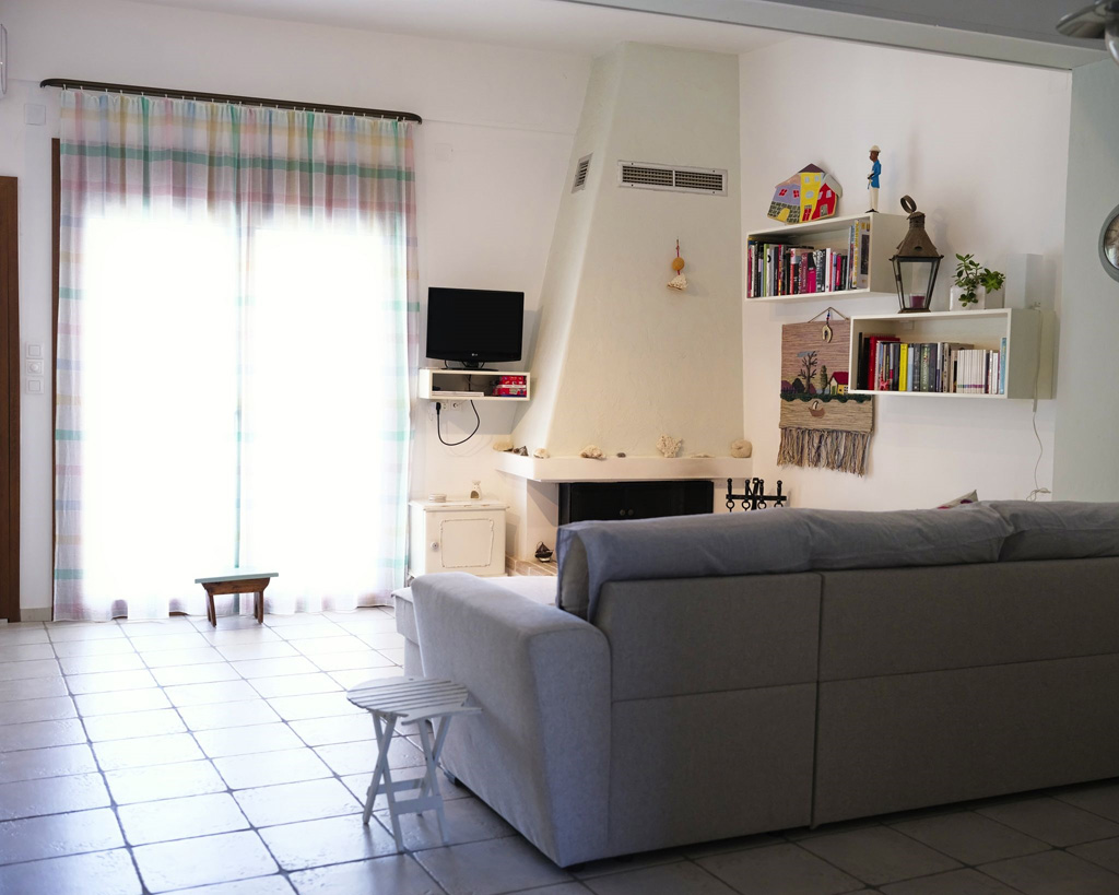 Vintage Apartment on Agia Pelagia Beach